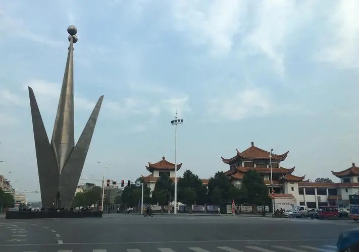 &#19975;&#35937;&#22478;&#20307;&#32946;&#45;&#19975;&#35937;&#22478;&#65288;&#20013;&#22269;&#65289;&#20844;&#21496;