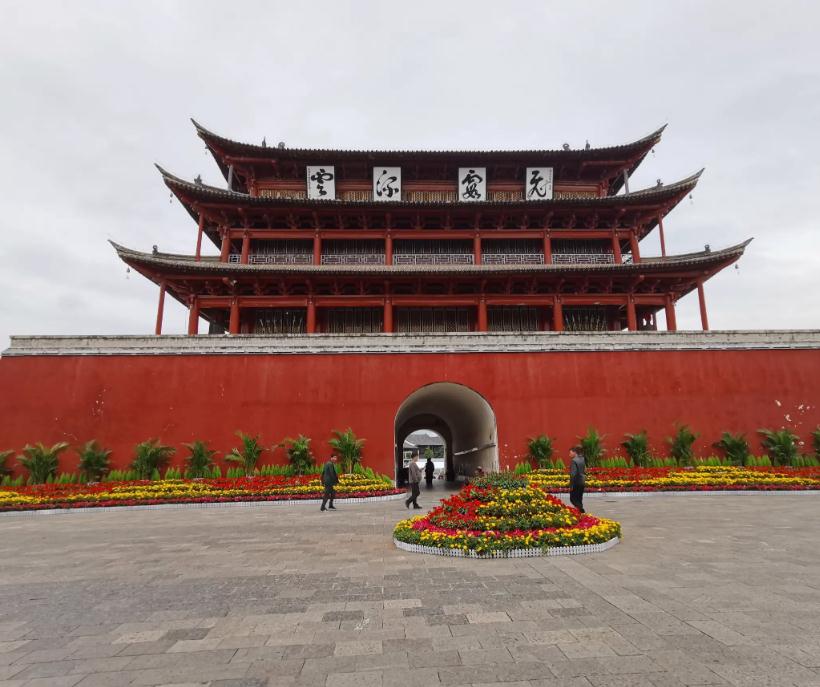 &#19975;&#35937;&#22478;&#20307;&#32946;&#45;&#19975;&#35937;&#22478;&#65288;&#20013;&#22269;&#65289;&#20844;&#21496;