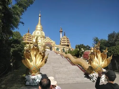 &#19975;&#35937;&#22478;&#20307;&#32946;&#45;&#19975;&#35937;&#22478;&#65288;&#20013;&#22269;&#65289;&#20844;&#21496;
