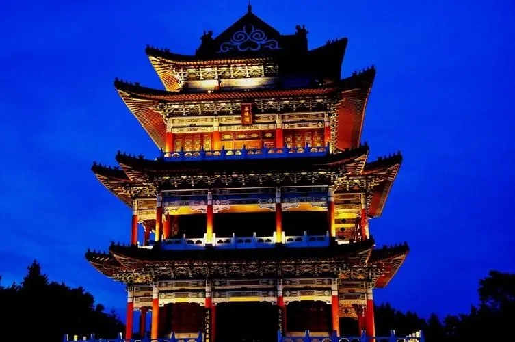 &#19975;&#35937;&#22478;&#20307;&#32946;&#45;&#19975;&#35937;&#22478;&#65288;&#20013;&#22269;&#65289;&#20844;&#21496;